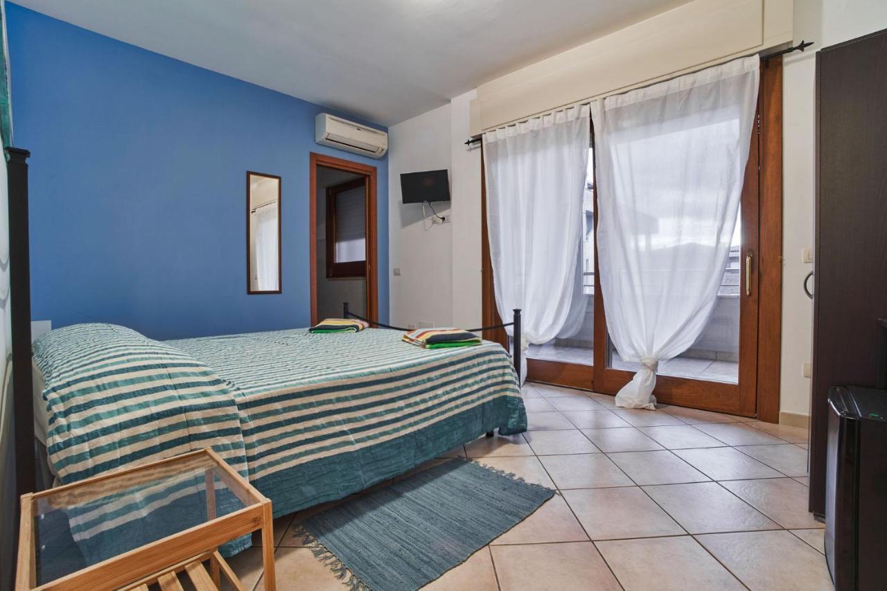 Arcibaleno Hotel Сабаудиа Екстериор снимка